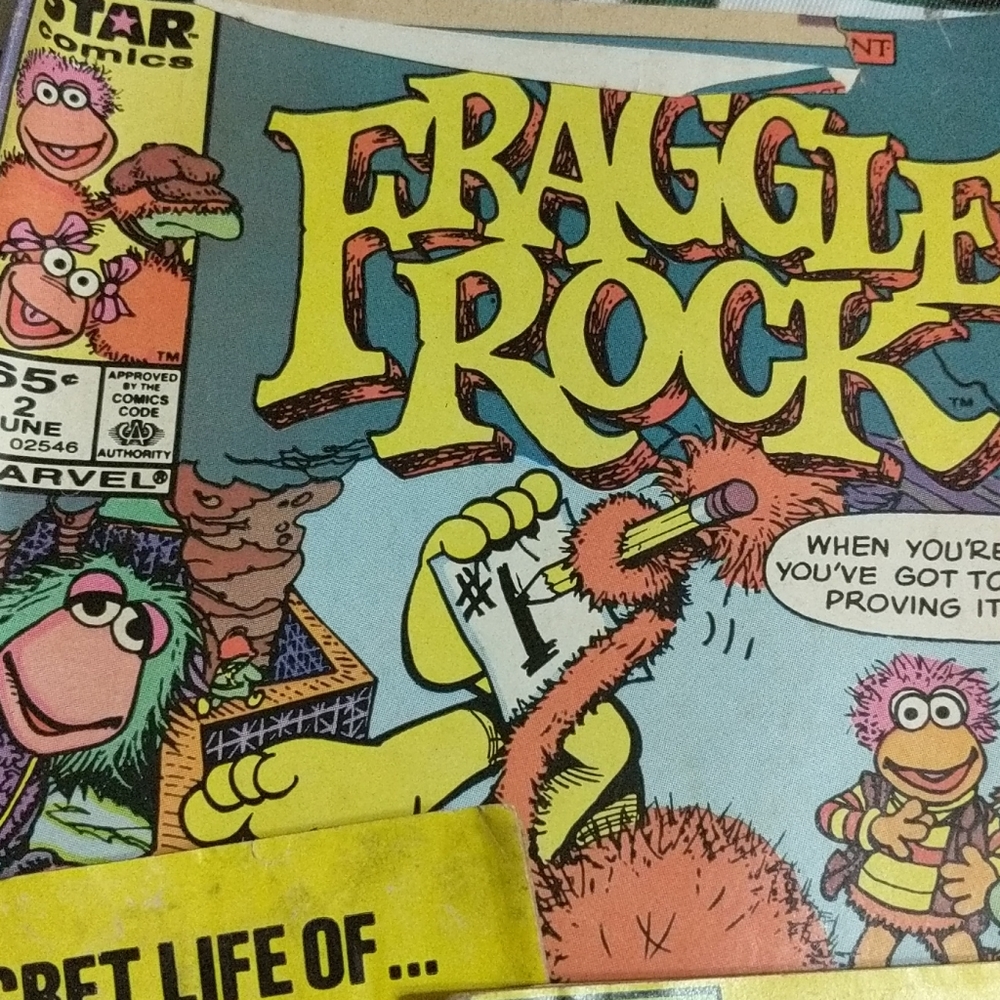 Comics - Picture 4 of 7